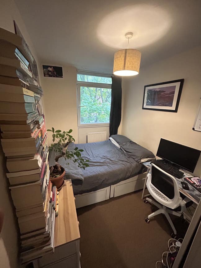 Great double room near Shoreditch from 7 November Main Photo