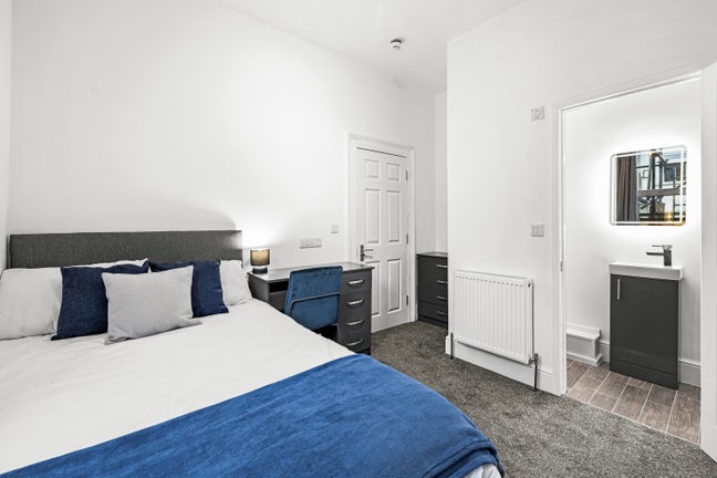Beautiful Bayswater - Ensuite Room Available! Main Photo