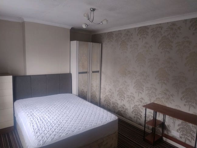 Double Room in Beverley Main Photo
