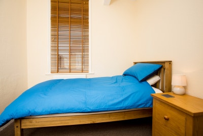 Single Room, All Bills inc,No Deposit,Wifi Main Photo