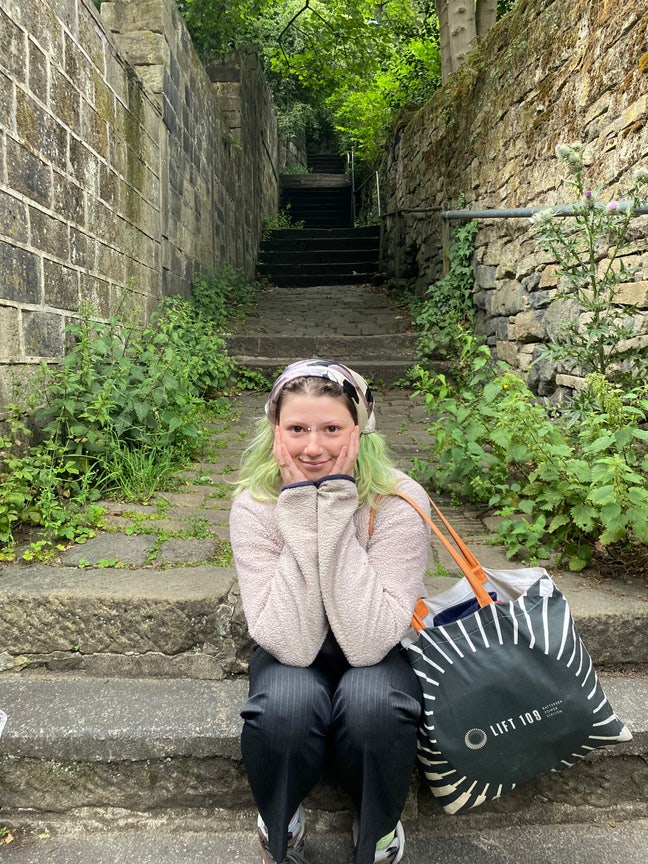 Hiya,  I’m Tara, looking for a friendly h... Main Photo