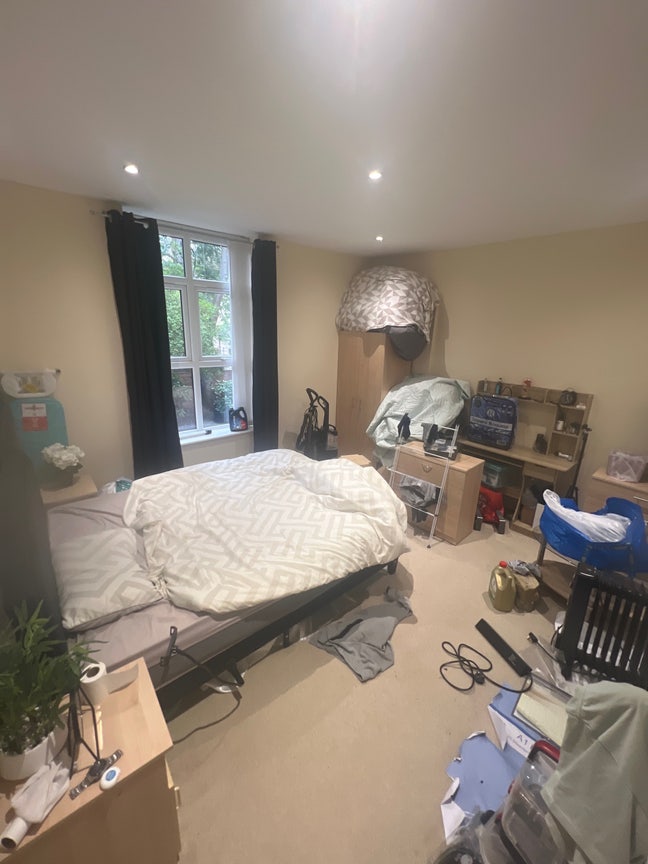 1 bedroom  Main Photo