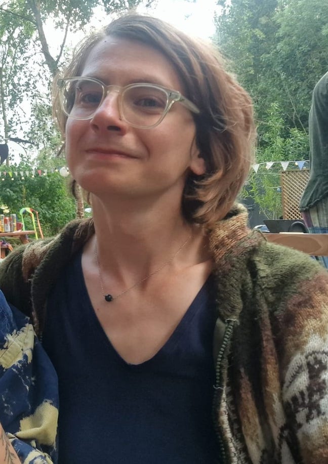 33, artist and charity worker Main Photo