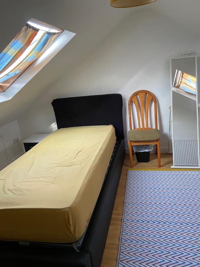 🏠 Single Furnished Room Available – E6 Main Photo