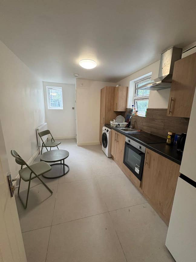 Selection of New Studio Flats Harlesden NW10 (Abd) Main Photo