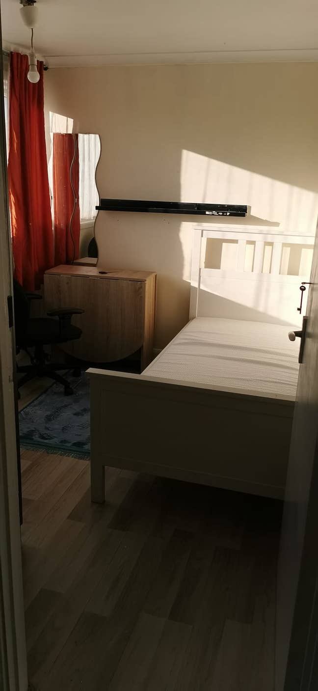 Sunny Double Rooms in CV2 Friendly Home, Garden& L Main Photo