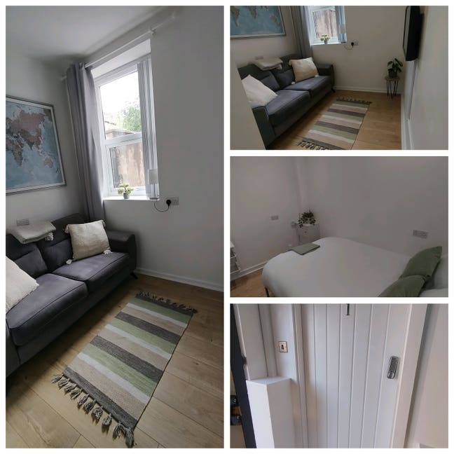 Private Living Room Area, Double Bed and Ensuite  Main Photo