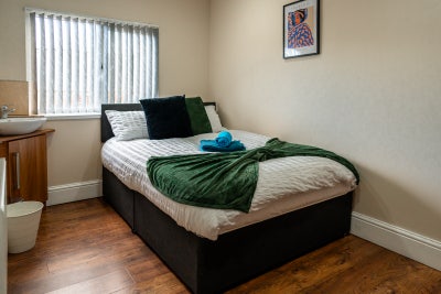 ✅ 2 lovely rooms available immediately in PR1 ✅ Main Photo