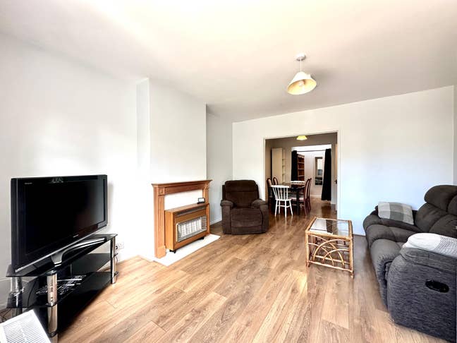 4/5 bed house with parking - Addenbrookes -Arm Main Photo