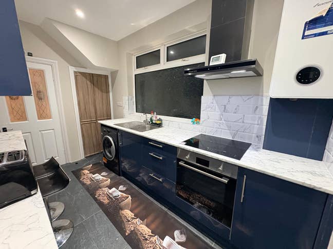 Spacious Master Double Room for Rent – Hounslow Main Photo