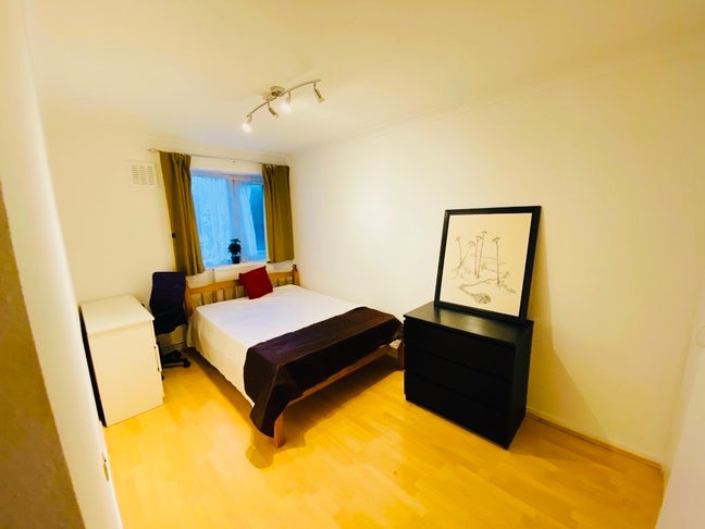 ✅Cosy Mile End 2 bathroom split floor  Main Photo
