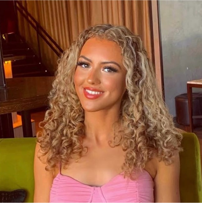 Looking for 1 bedroom en suite  Main Photo