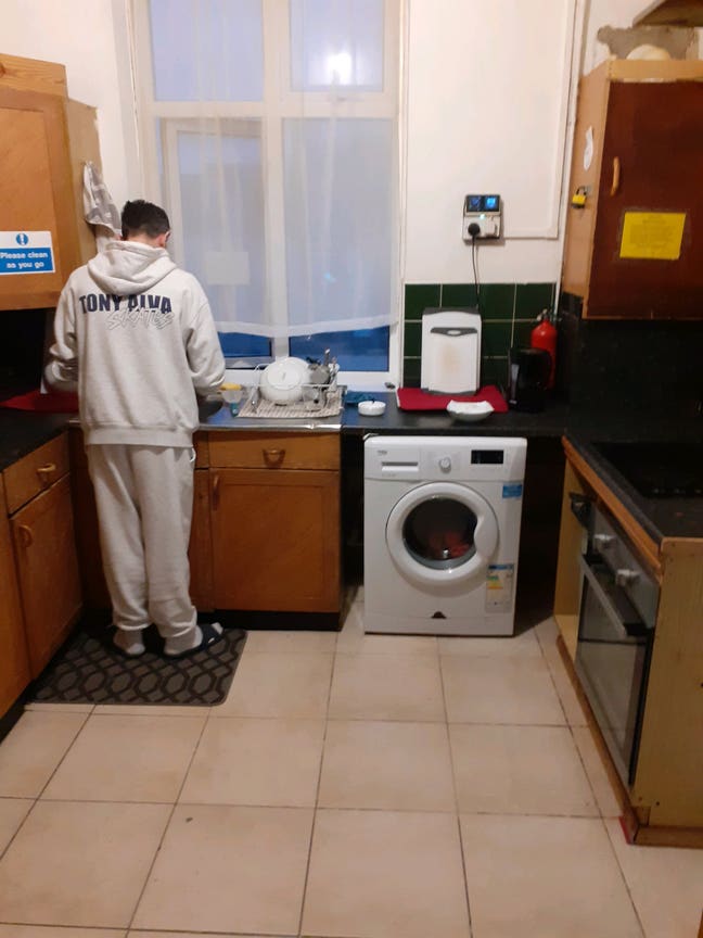Cosy dbl room in barking  Main Photo