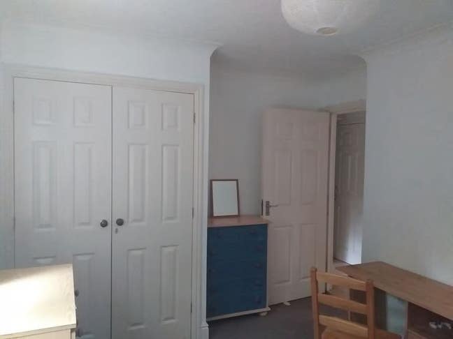 Spacious and Cosy Double Room for Rent in - CR7 8F Main Photo