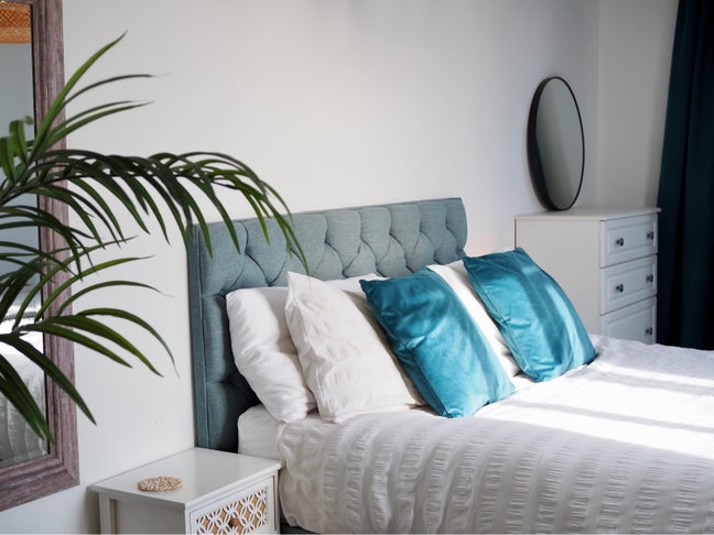 1 Bedroom Furnished Apartment Falmouth  Main Photo