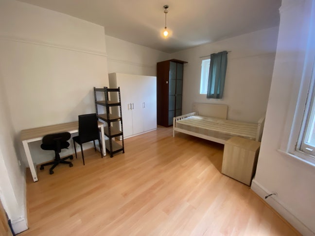 Spacious Double Rooms | Camden Town  Main Photo