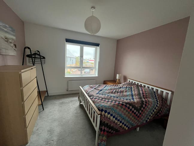 Large Double Room Short Term Let Main Photo