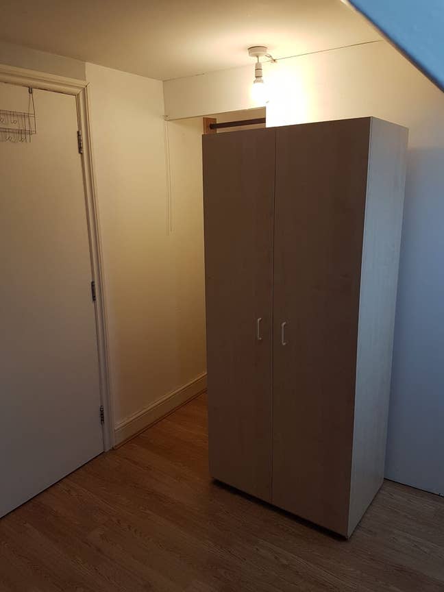  Double Room for Rent in a 3-Bedroom Flat –UB6 0HL Main Photo