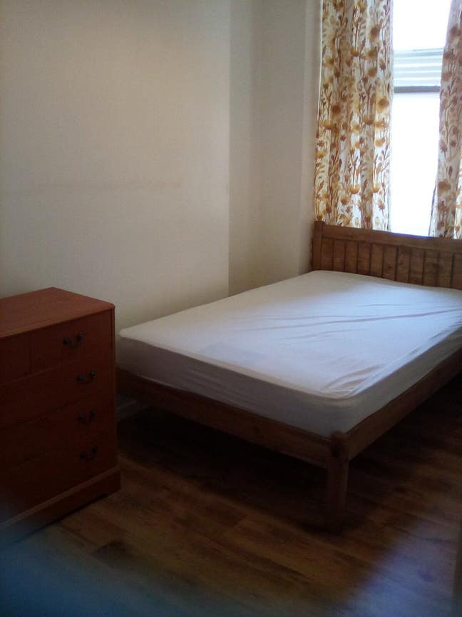Separate & Spacious 2 Bed Flat available for Rent  Main Photo
