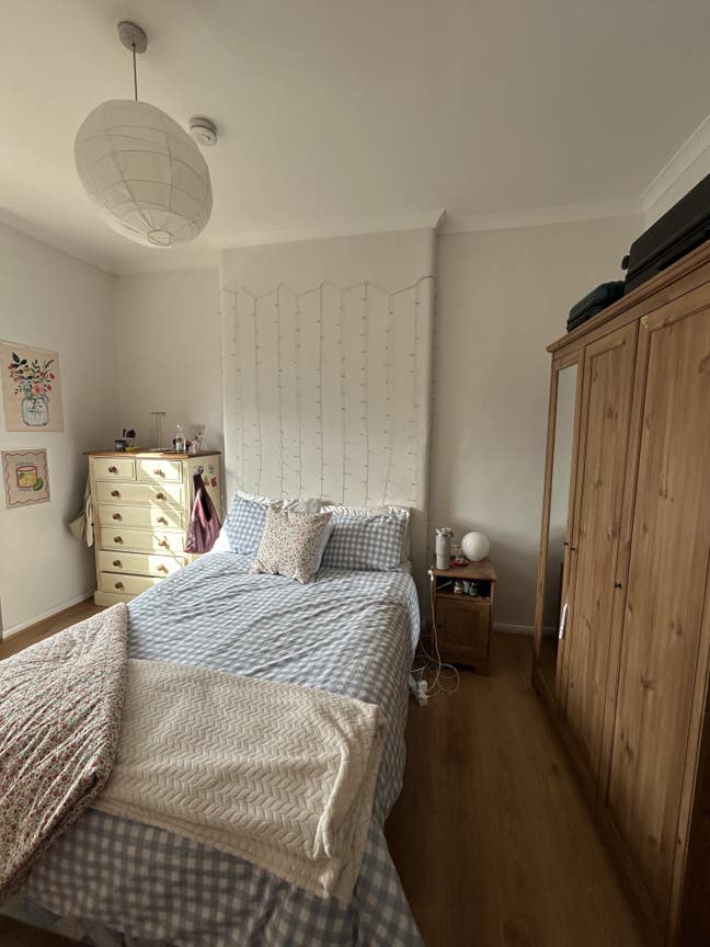 Room at London Bridge available for 1 month Main Photo