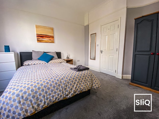 Beautiful Garden View Double bedroom in Finchley  Main Photo
