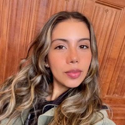 Hello! my name’s Isabella, I’m Colombian ... Main Photo