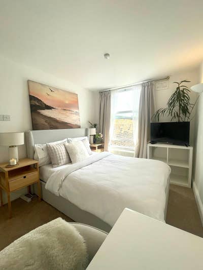 1 Bed Maisonette in Earls Court - Ready to Move In Main Photo