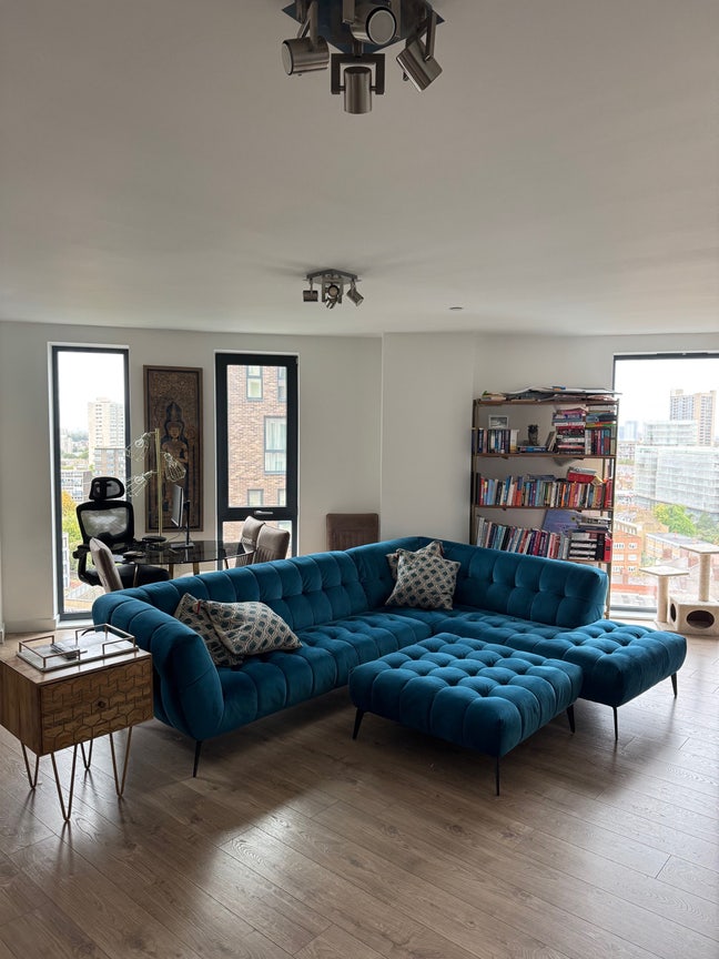 Luxury double room + private bathroom | Gym Main Photo