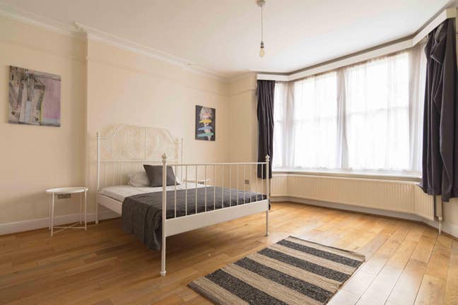 Doubles and En-suites Fulham Broadway Main Photo