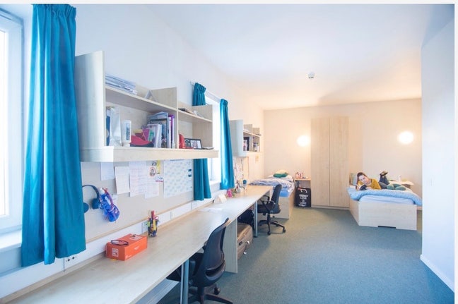 Broadgate Park Twin Ensuite for Sublet Main Photo