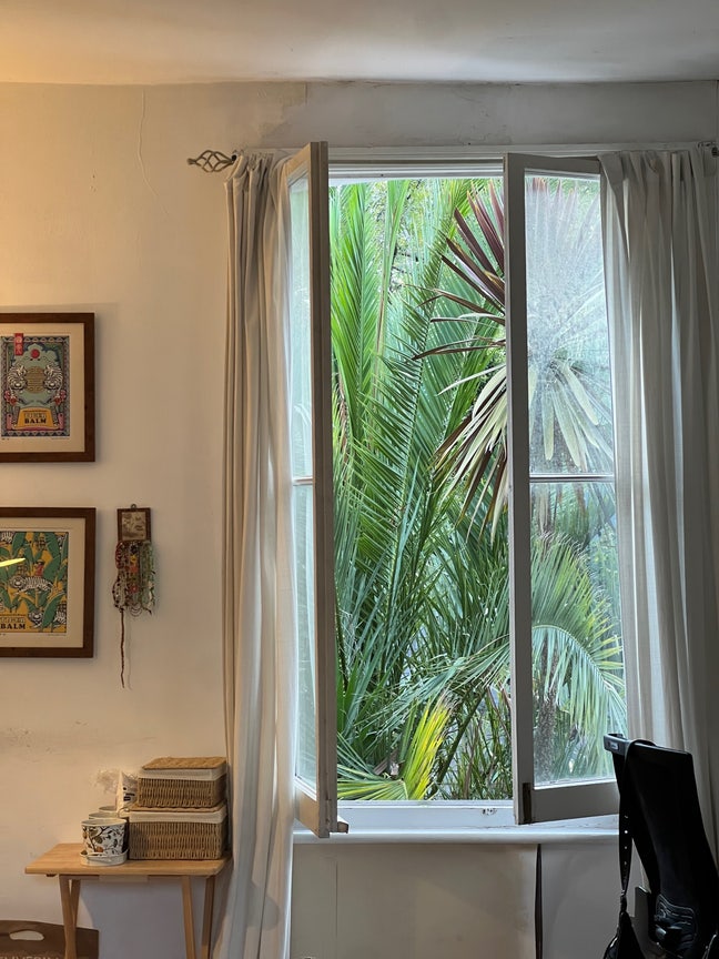 Spacious Double Room - Ideal for a Couple Main Photo