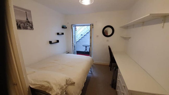 Student rooms  £84.00-£121.50 p/wk  close  to  STC Main Photo