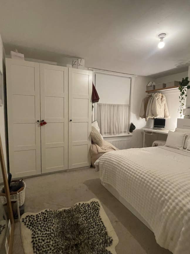 Double Bed room  Main Photo