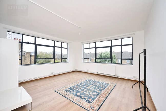 Come join our Hackney Warehouse Conversion! Main Photo