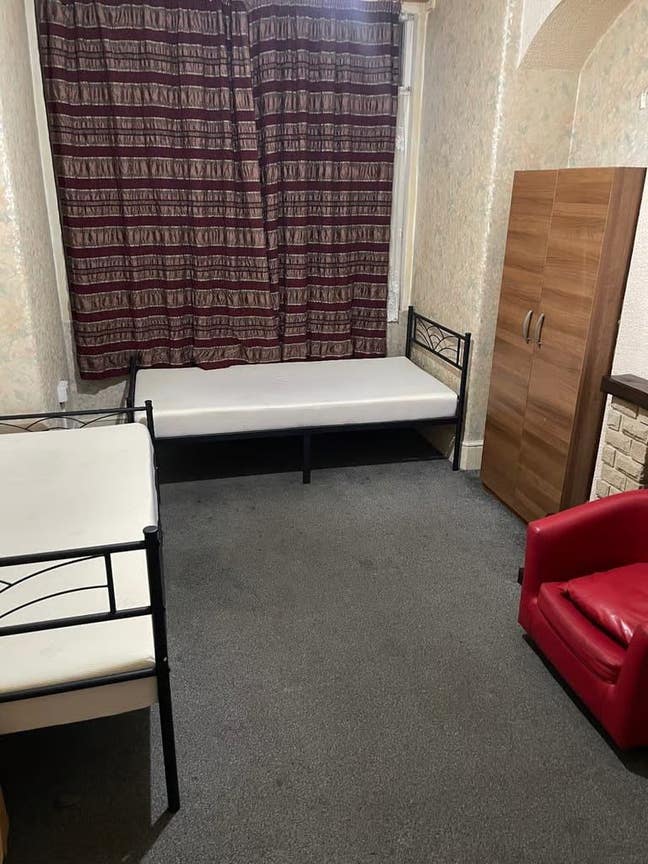 2 Double Rooms to Let – Ilford, IG3 9LQ Main Photo
