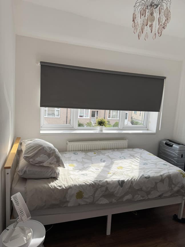 A beautiful room in calm house - Female only Main Photo
