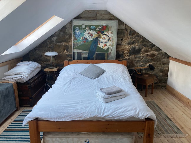 Lovely room in cosy cottage Main Photo