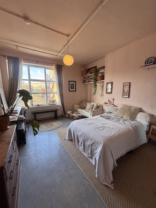 Room in Lovely Hackney Flat Main Photo