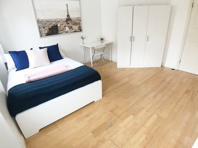 Elite Comfort Double Room in a Fresh Apartment Main Photo