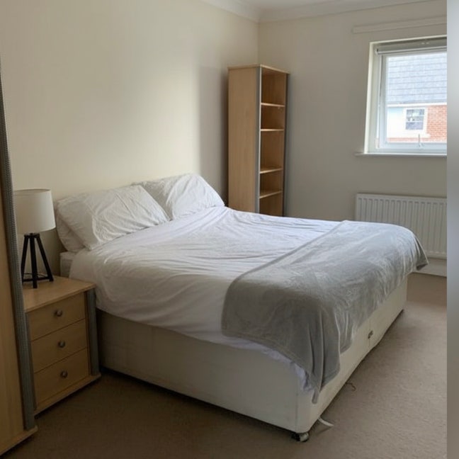 Large Room in Central Poole Main Photo