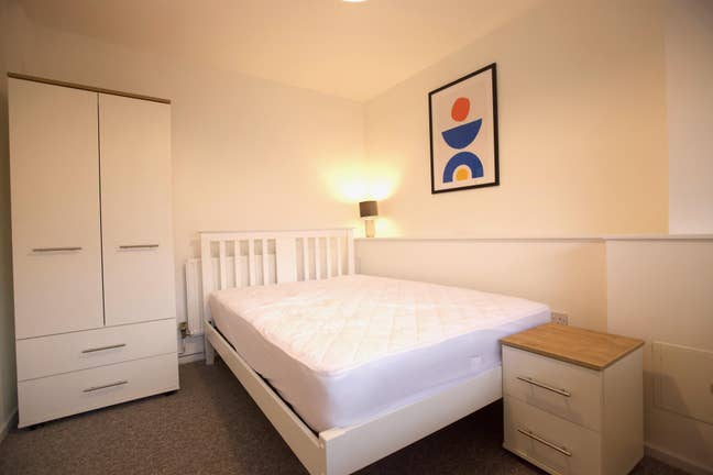 Double room in stunning flat Mornington Crescent Main Photo