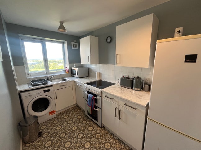 1 Bed Flat, Stanley Park Grange, SK9 Main Photo