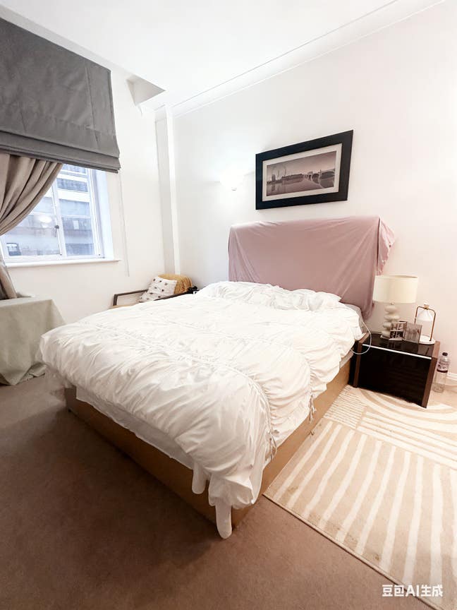 Spacious Ensuite in Waterloo station by London Eye Main Photo