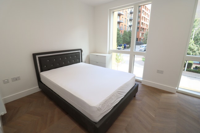 New very modern rooms in Kidbrooke SE3 - ASAP Main Photo