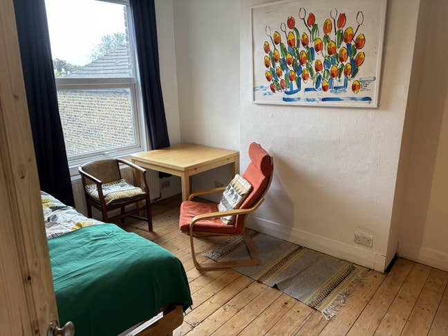 3 bedroom Victorian flat with roof terrace Main Photo