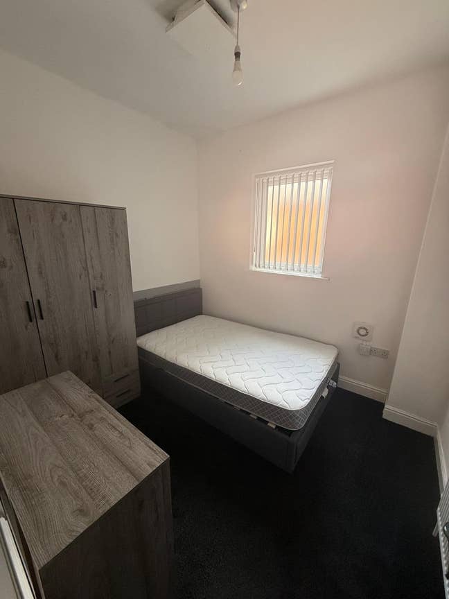 1 Bedroom Left in 4 Bed Student House – Room 2 Main Photo