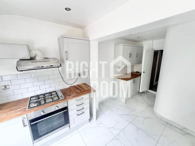 2 Bright Dbl Rooms for Rent- Zone 3 London  Main Photo