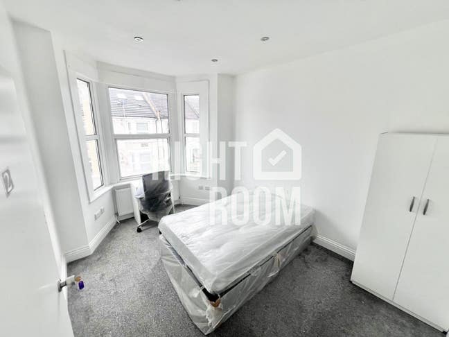 DBL ROOM 📍E7 Forest Gate- Fast Links to Stratford Main Photo
