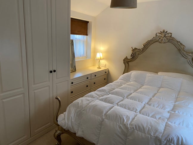 Double room in Selby, 11 miles to York. Main Photo