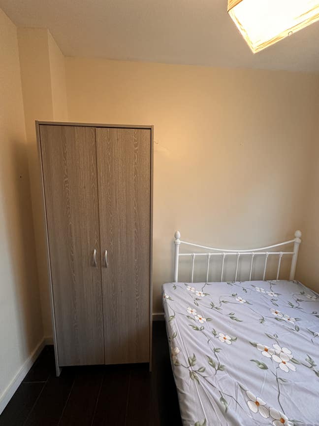 One Room available in a shared Flat  Main Photo